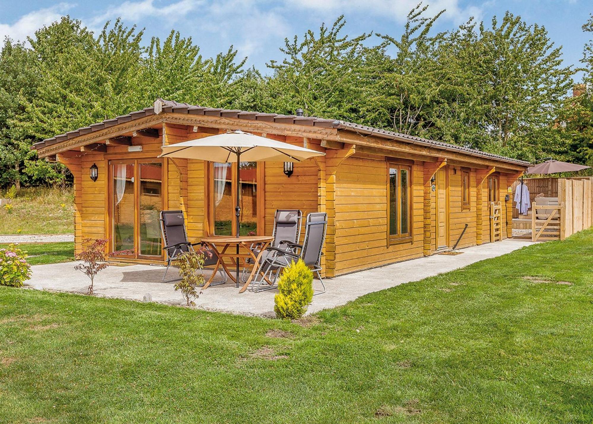 Gadlas Park Holiday Cabins Ellesmere Room photo